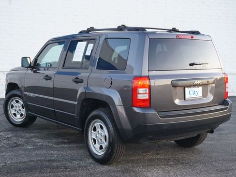 Used 2016 Jeep Patriot Sport FWD image 7