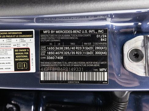 Used 2024 Mercedes-Benz Maybach GLS 600 4MATIC image 41