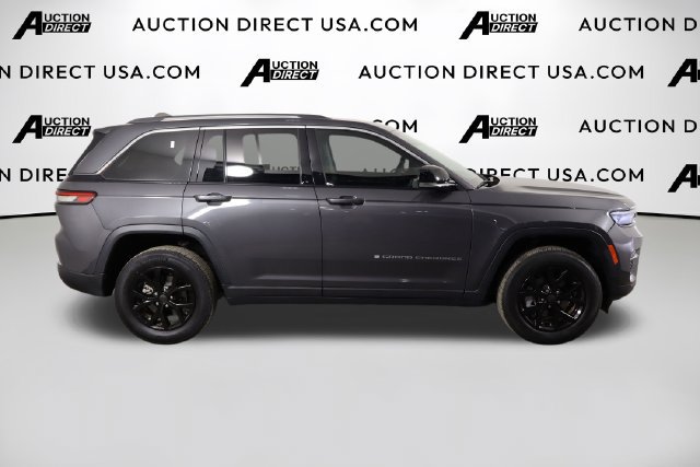 Used 2023 Jeep Grand Cherokee Limited RWD image 53