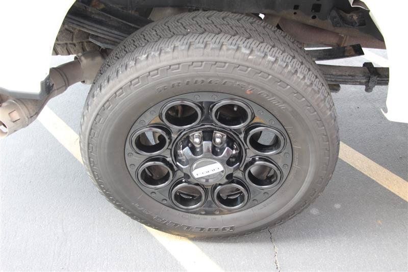 Used 2023 Ford F350 Lariat w/ FX4 Off-Road Package AWD/4WD image 32