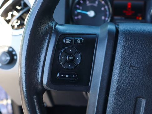 Used 2014 Ford F350 Lariat image 22