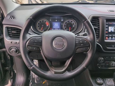 Certified 2019 Jeep Cherokee Trailhawk w/ Cold Weather Group image 22