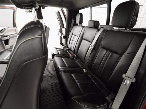 Used 2018 Ford F150 XLT w/ Equipment Group 302A Luxury image 26