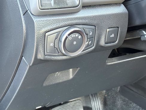 Used 2019 Ford Ranger XL w/ Equipment Group 101A Mid image 11