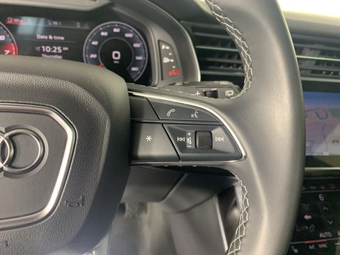Used 2021 Audi Q8 Premium AWD/4WD image 19
