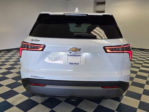 New 2026 Chevrolet Equinox LT w/ Convenience Package II image 6