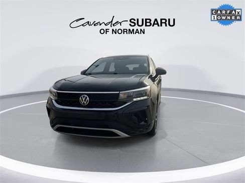 Used 2022 Volkswagen Taos SE image 6