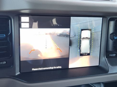 Used 2024 Ford Bronco Wildtrak image 20