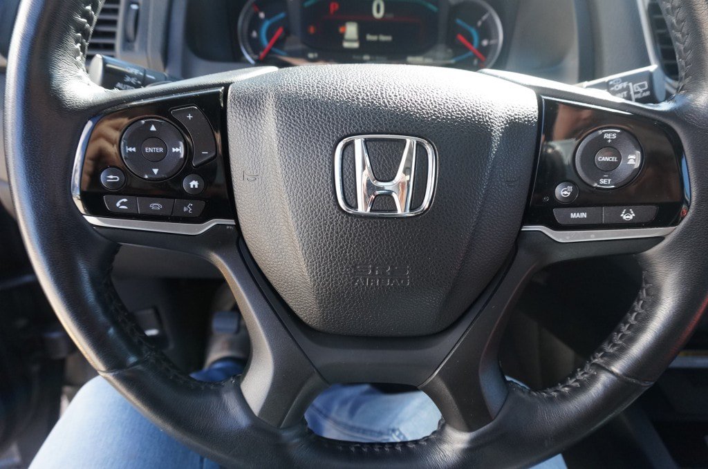 Used 2021 Honda Pilot Elite image 16