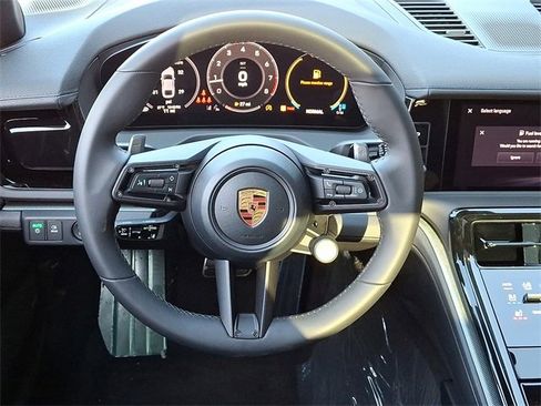 New 2026 Porsche Panamera 4 image 14