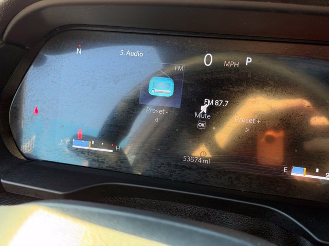 Used 2025 Jeep Grand Cherokee Altitude RWD image 27
