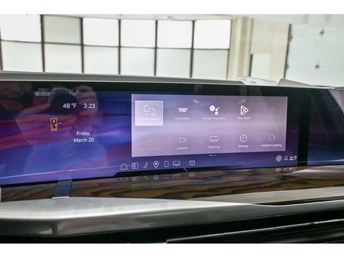 New 2026 Cadillac Escalade ESV Platinum Sport w/ LPO, ONYX Package image 39