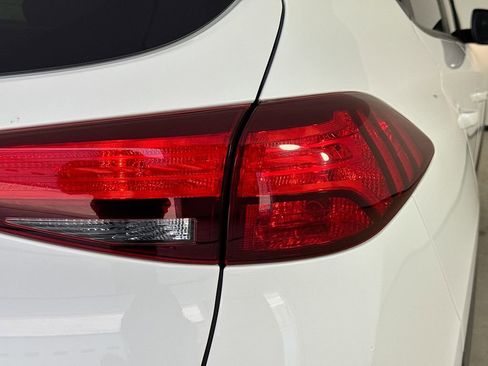 Used 2020 Hyundai Tucson SEL FWD image 32