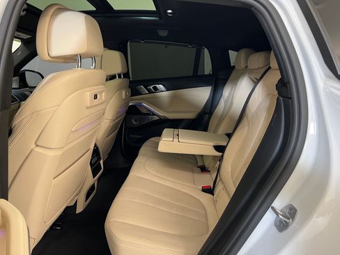 Used 2022 BMW X6 M50i w/ Executive Package image 14