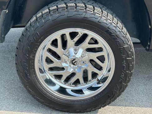 Used 2014 RAM 1500 Express AWD/4WD image 9