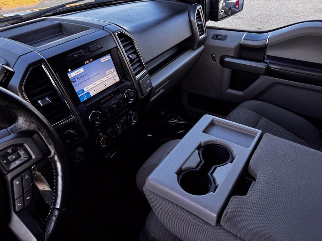 Used 2016 Ford F150 XLT w/ Equipment Group 302A Luxury AWD/4WD image 21