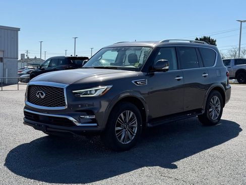 Used 2024 INFINITI QX80 Luxe image 9