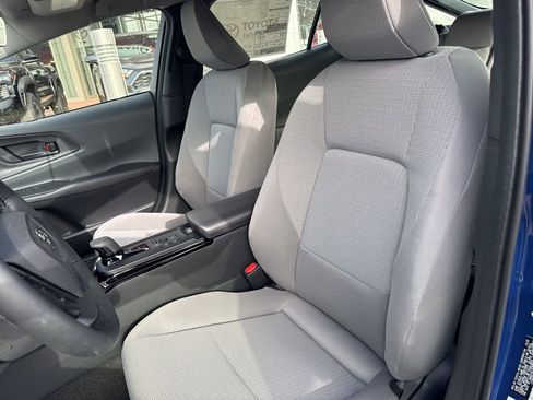 New 2026 Toyota Prius LE image 11