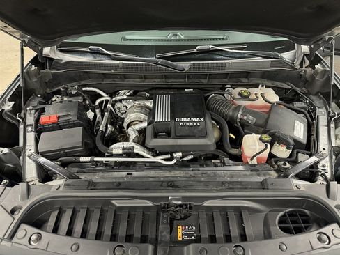 Used 2021 Chevrolet Silverado 1500 RST AWD/4WD image 38