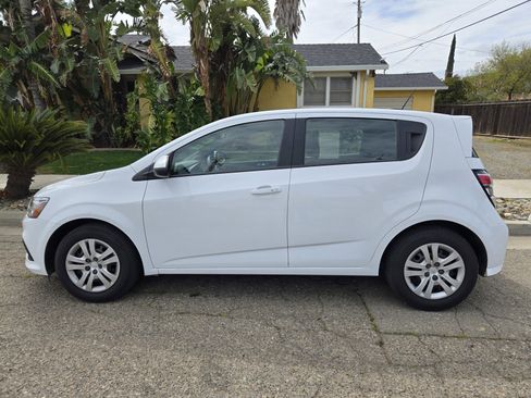 Used 2020 Chevrolet Sonic LT image 5