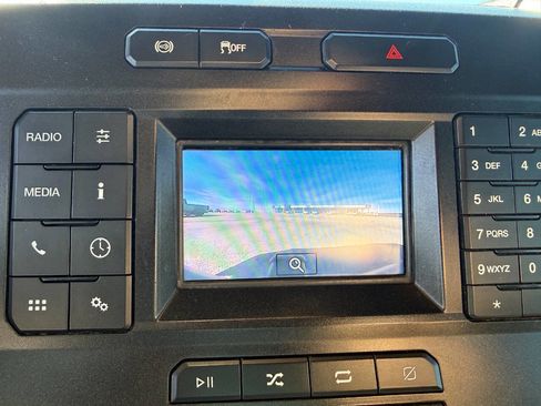 Used 2022 Ford F350 XL w/ Power Equipment Group image 25