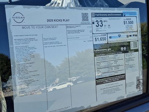 New 2025 Nissan Kicks Play S image 6