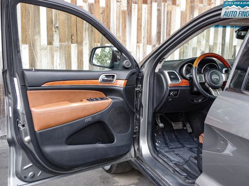 Used 2013 Jeep Grand Cherokee Overland w/ Advance Technology Group image 10