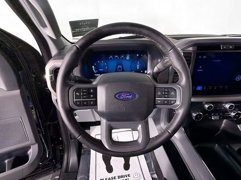 Used 2025 Ford F150 XLT w/ Equipment Group 302A MID image 11