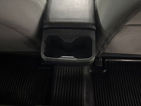 Used 2019 Toyota Tacoma SR image 23