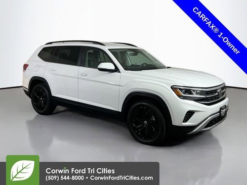 Used 2023 Volkswagen Atlas SE w/ Black Wheel Package AWD/4WD image 1