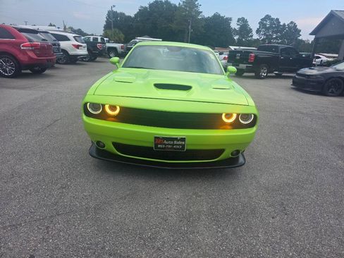 Used 2019 Dodge Challenger R/T Scat Pack w/ Plus Package RWD image 2