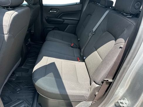 Used 2024 Chevrolet Colorado LT w/ LT Convenience Package II AWD/4WD image 11