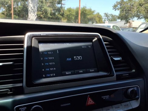 Used 2019 Hyundai Sonata SE FWD image 6