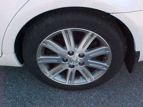 Used 2008 Toyota Avalon Limited image 30