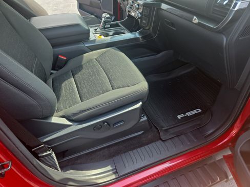 Certified 2022 Ford F150 XLT w/ Equipment Group 302A High image 21