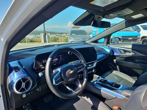 Used 2024 Chevrolet Equinox EV LT w/ LPO, Active Package FWD image 10
