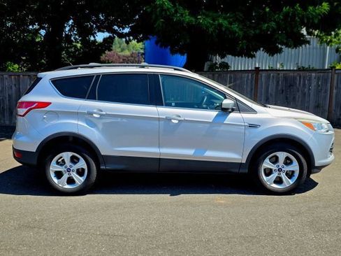 Used 2013 Ford Escape SE AWD/4WD image 13