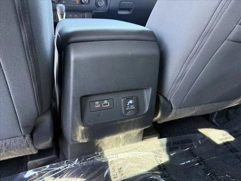 Used 2024 Nissan Frontier S w/ Technology Package image 22