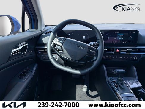 New 2026 Kia Sportage SX image 16