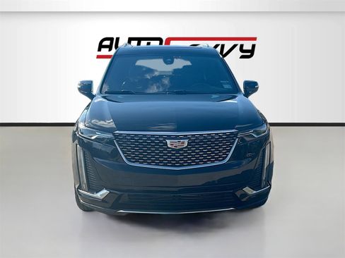 Used 2025 Cadillac XT6 Luxury w/ LPO, Floor Liner Package image 2