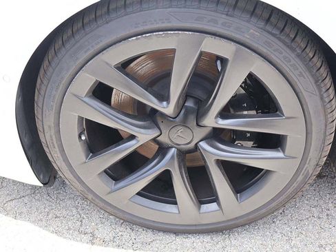 Used 2023 Tesla Model S Standard Range AWD/4WD image 25