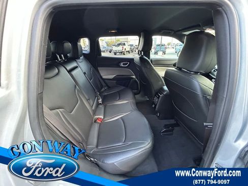 Used 2024 Jeep Compass Limited image 21