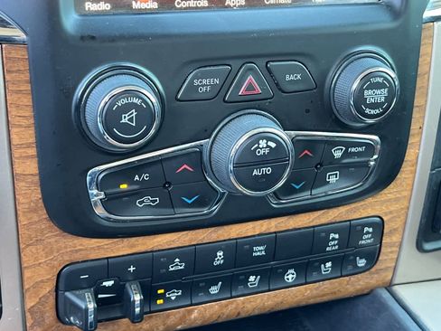 Used 2017 RAM 1500 Laramie Longhorn image 21