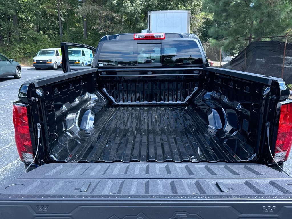New 2026 Chevrolet Colorado LT RWD image 32
