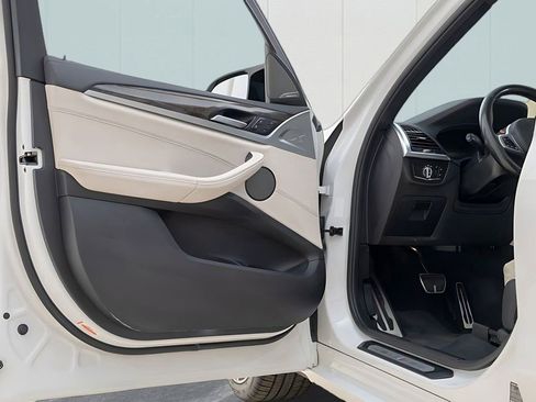 Used 2021 BMW X3 M w/ Executive Package image 17