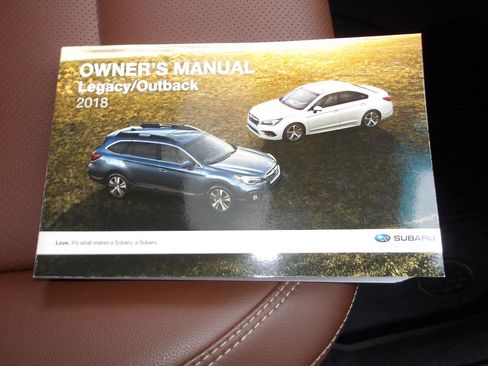 Used 2018 Subaru Outback 2.5i Touring AWD/4WD image 27