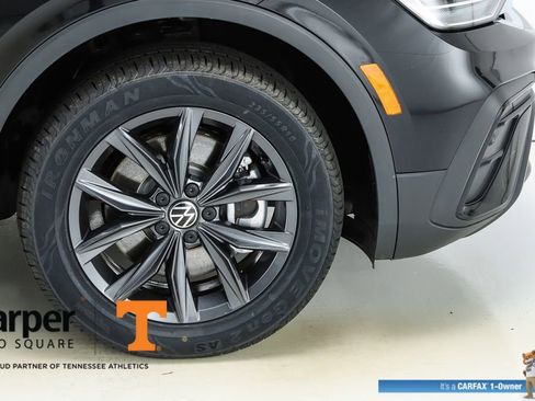 Used 2023 Volkswagen Tiguan SE image 51