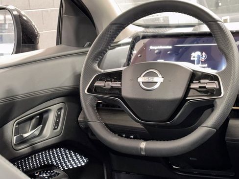 New 2025 Nissan Ariya AWD image 16