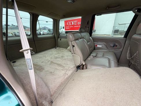 Used 1997 GMC Yukon 4WD 4-Door w/ Marketing Opt Pkg 5 image 49