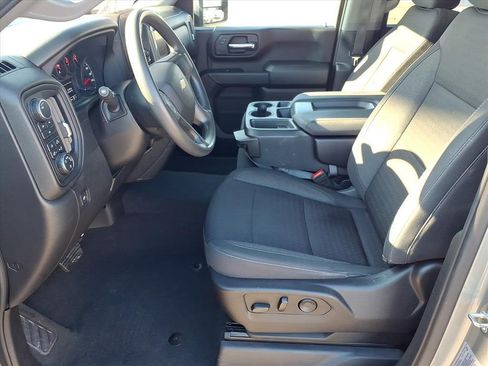 Used 2024 Chevrolet Silverado 2500 Custom w/ Custom Convenience Package AWD/4WD image 6